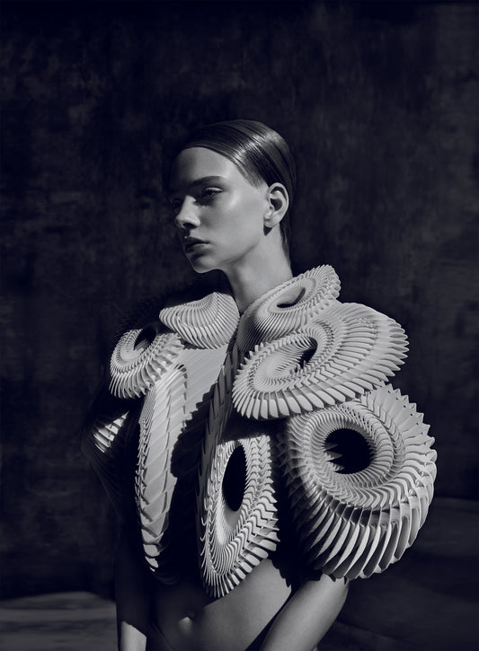 Deyrolle partenaire de l'exposition d'Iris Van Herpen "Sculpting the Senses"