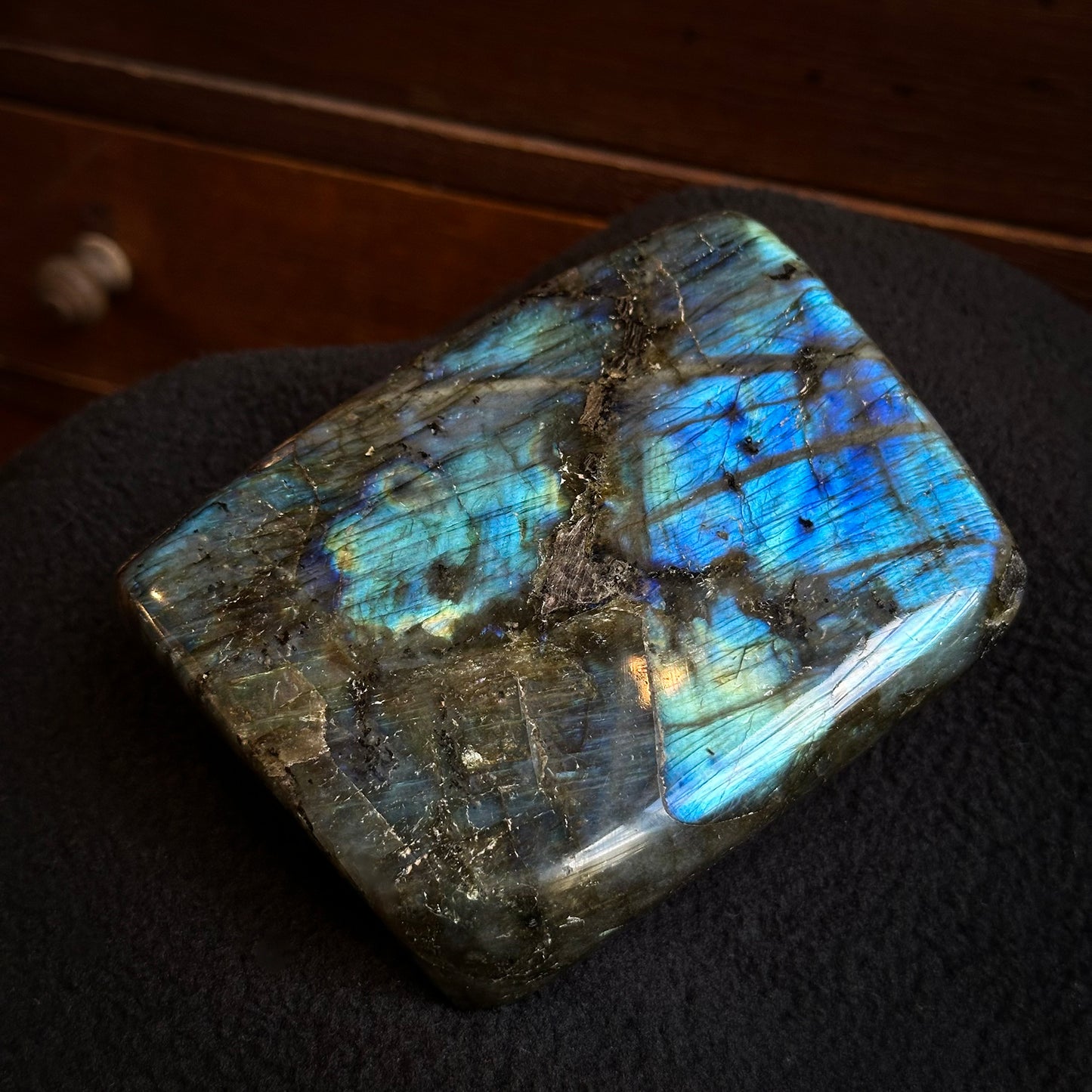 Labradorite forme libre