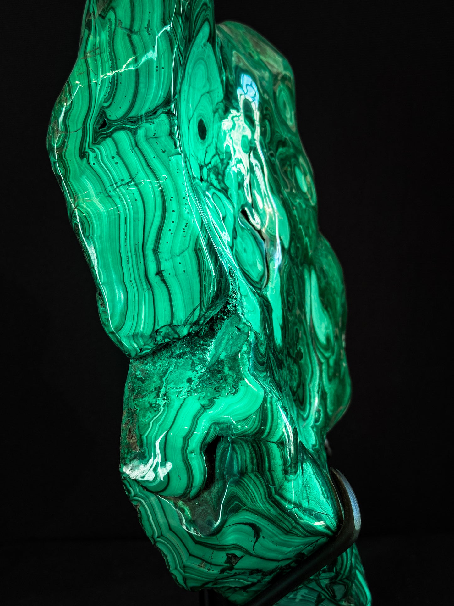 Malachite soclée