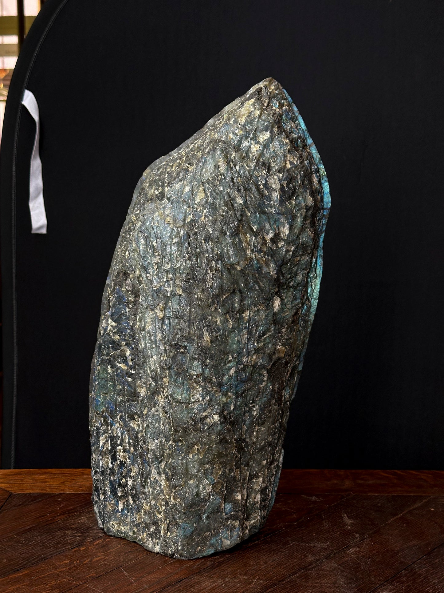 Grand bloc de Labradorite bleue semi-poli