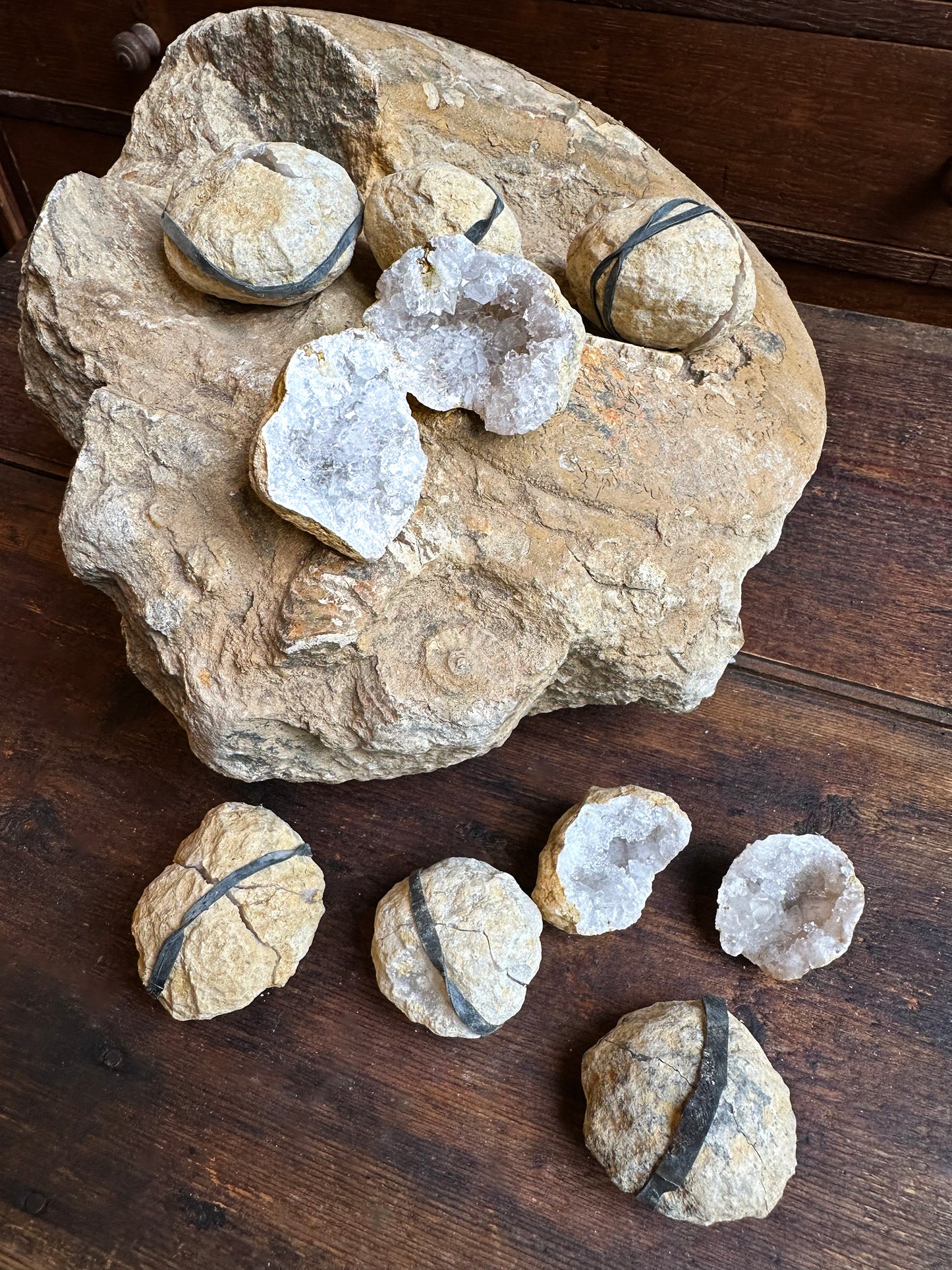 White Quartz Geode Size M